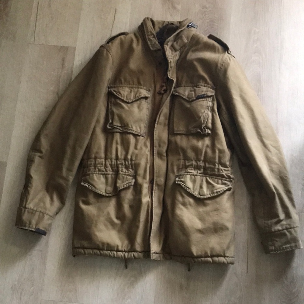 Men’s Khaki American Eagle Coat Military Coat Sherpa Lining With Hood Small